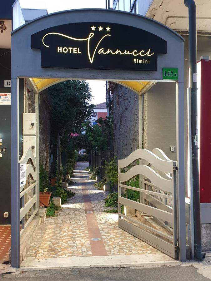 Hotel Vannucci Rimini Exterior foto